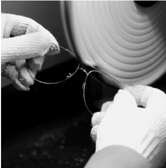 Esmont Eyewear at Couture Optique